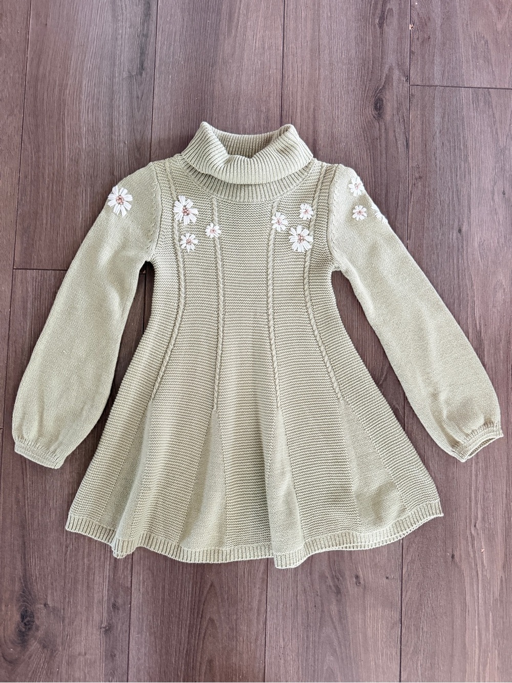 Cupcakes and Cashmere Girls XS 4 Sweater Dress Daisy Embroidered Cottagecore